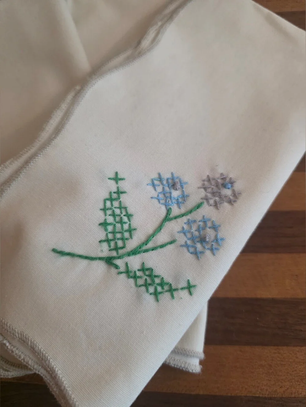 Vintage Embroidered Cloth Napkins